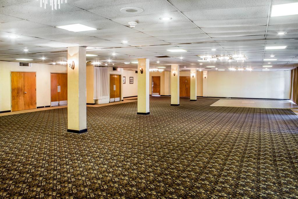 Rodeway Inn & Conference Center Sioux City Exterior foto