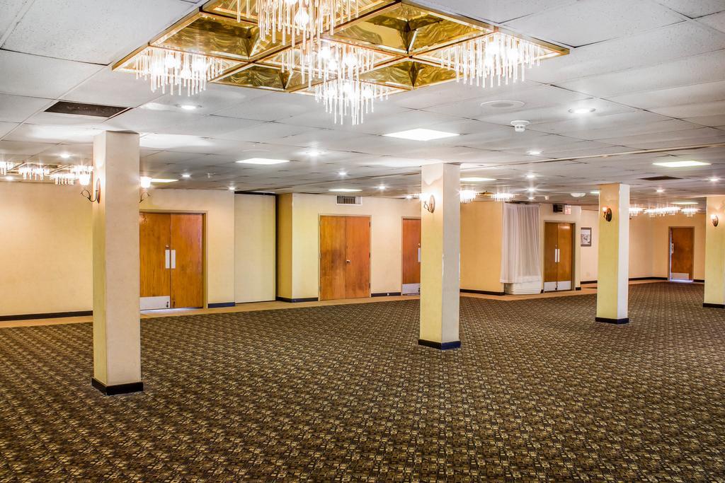 Rodeway Inn & Conference Center Sioux City Exterior foto